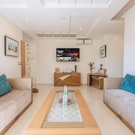 Central 2-Bedrooms Near Beach & Dining Tanger Extérieur photo