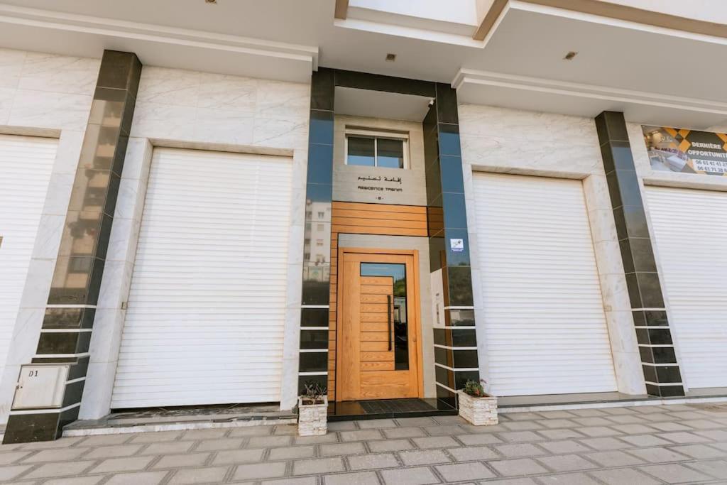 Central 2-Bedrooms Near Beach & Dining Tanger Extérieur photo